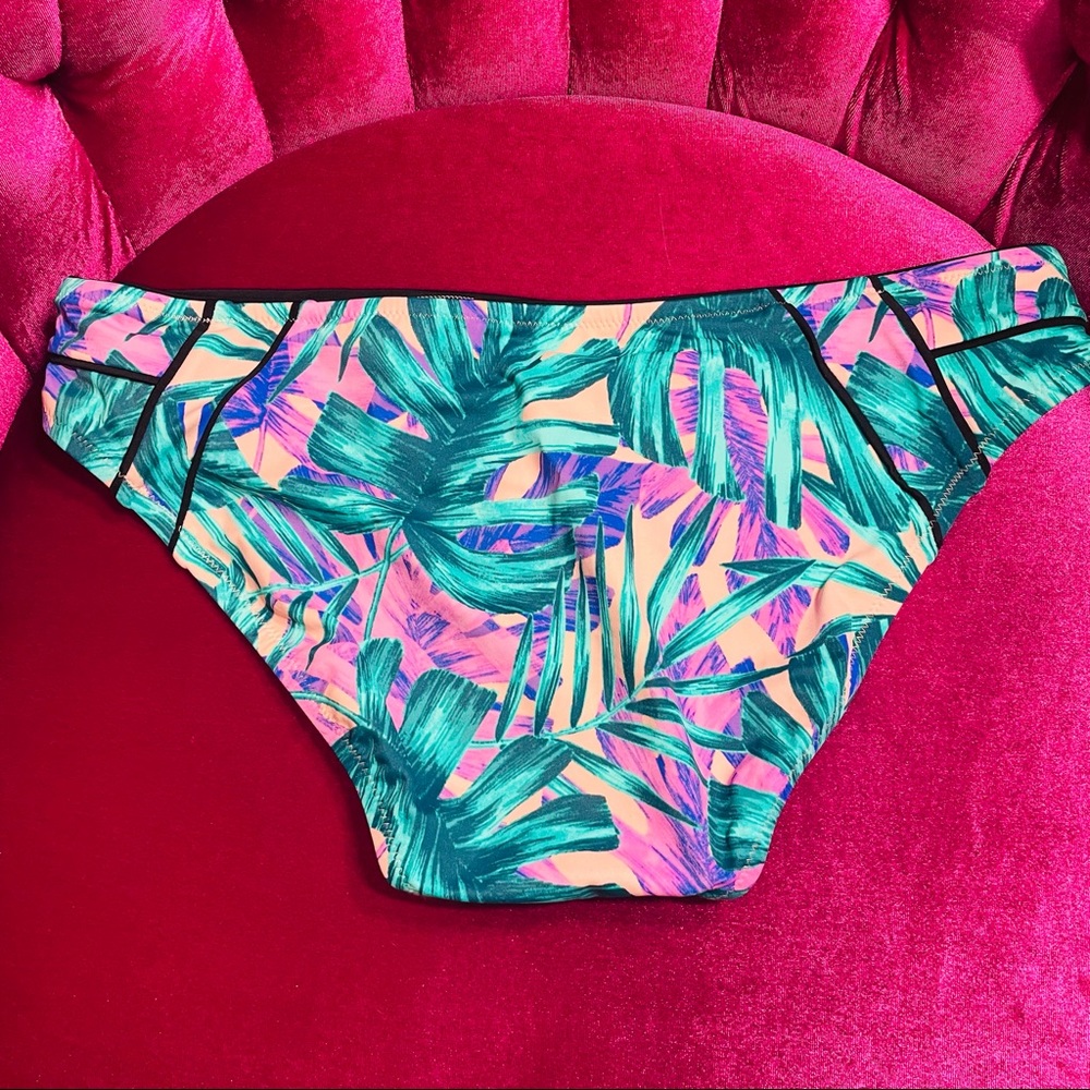 Shade & Shore Botanical Bikini Bottom Only NWOT XL - Picture 3 of 15